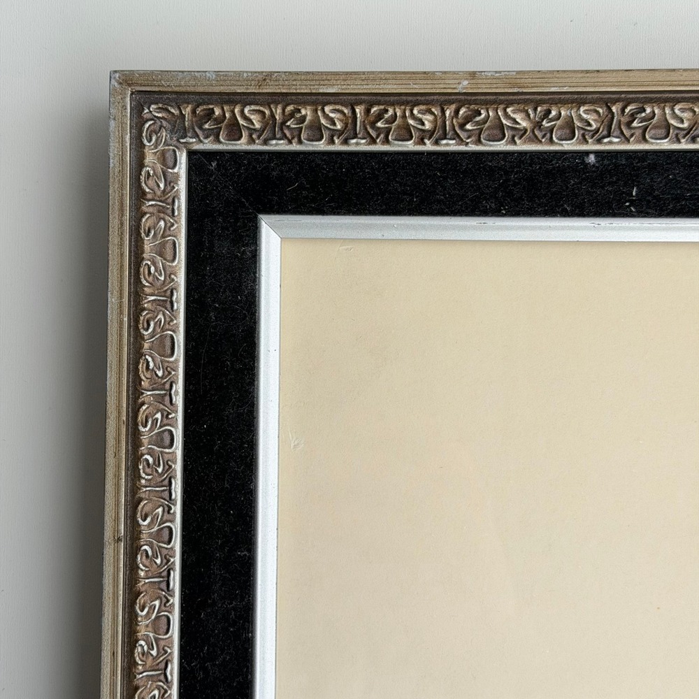 Vintage Ornate Picture Frame 8x10 Gold Black Velvet Baroque Style‎ Old World